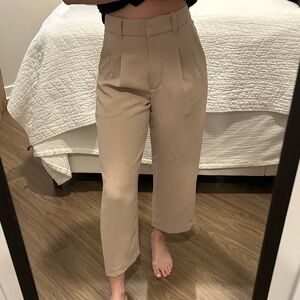 The Effortless Crop Pant